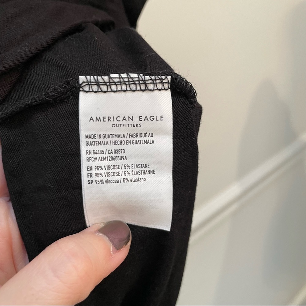 American Eagle Flowy V Neck Top - image 4